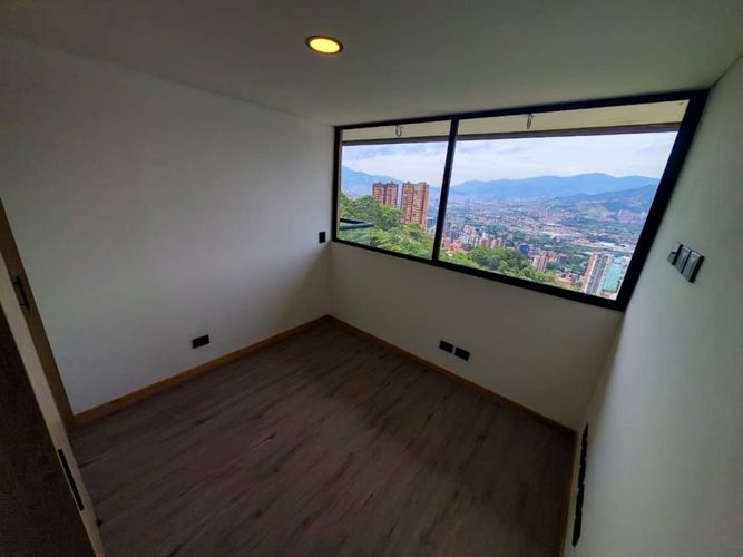 Apartamento de 3 alcobas en arriendo en Loma Del Indio, Medellín, 76 m² · foto 6 de 14