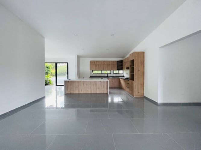 Casa de 3 alcobas en venta en La Ceja, 340 m² · foto 6 de 24
