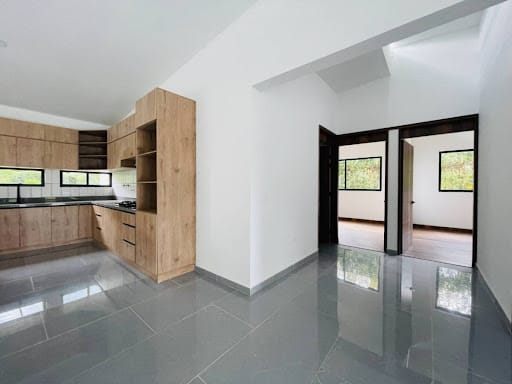 Casa de 3 alcobas en venta en La Ceja, 340 m² · foto 8 de 24