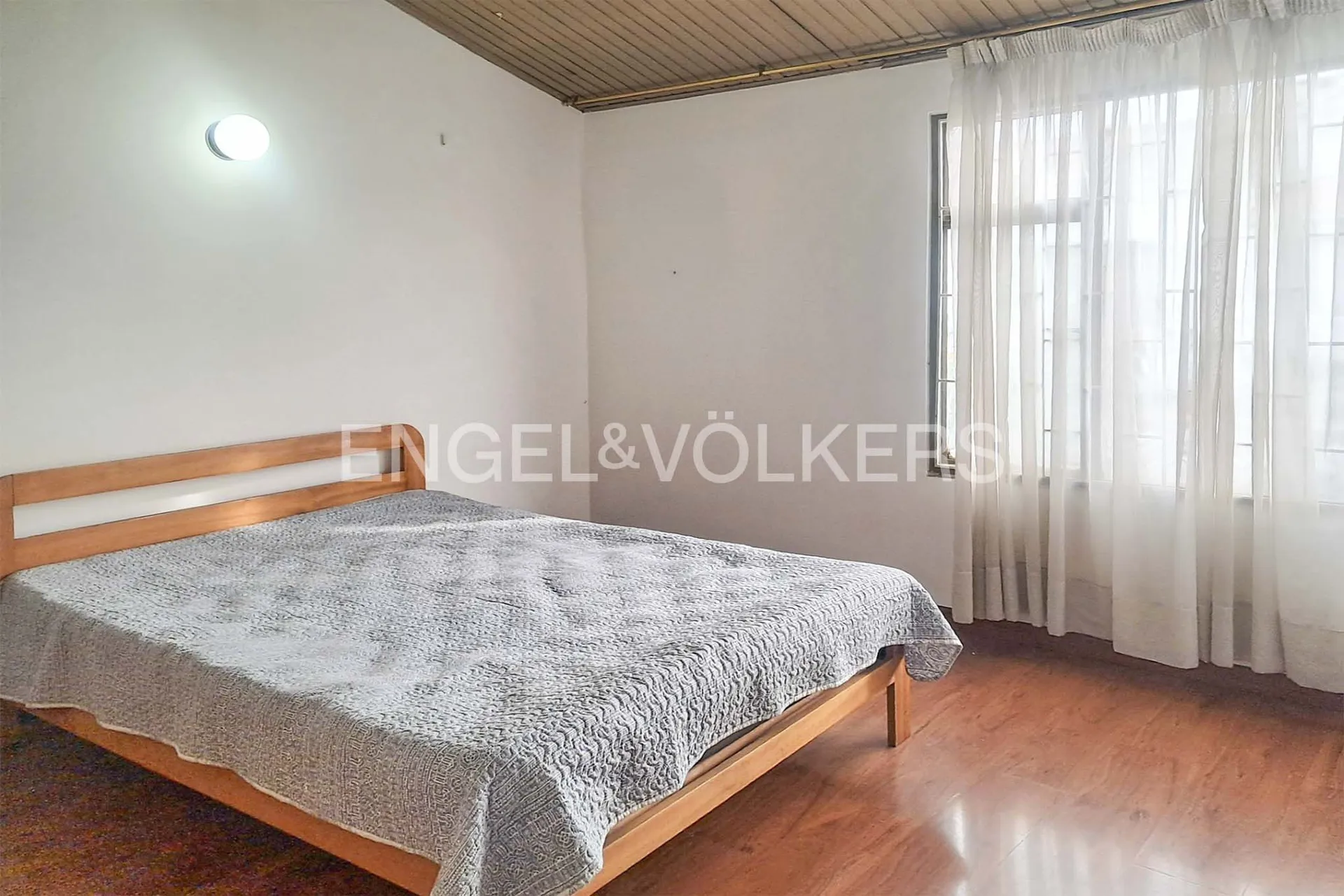 Casa en venta en Pontevedra, Bogotá · foto 7 de 12