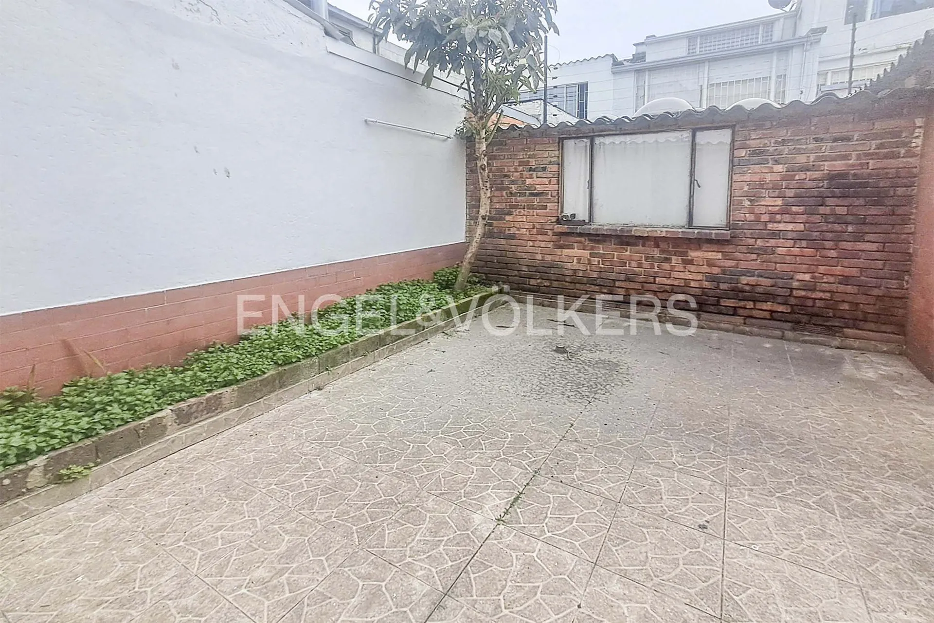 Casa en venta en Pontevedra, Bogotá · foto 6 de 12