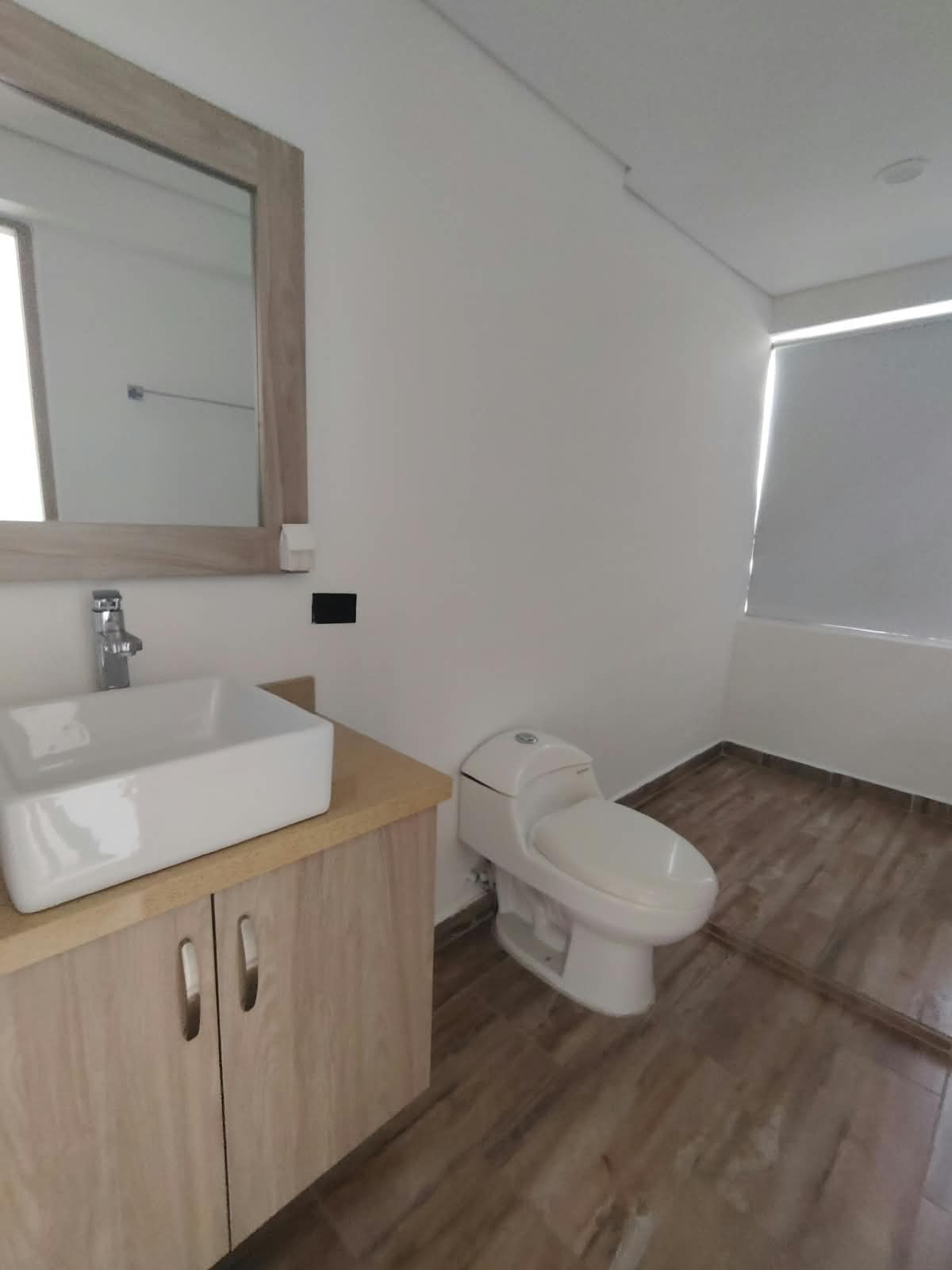 Apartamento en venta en Zona Centro, Envigado · foto 2 de 24