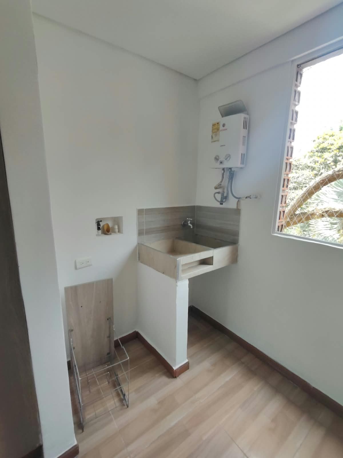 Apartamento en venta en Zona Centro, Envigado · foto 3 de 24