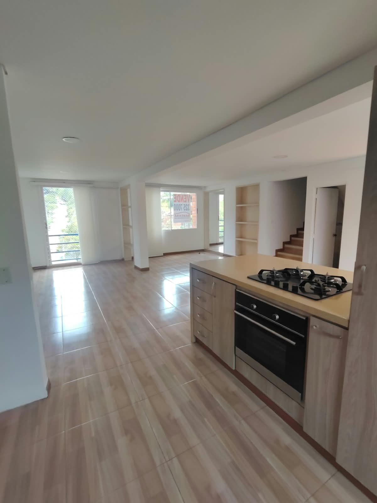 Apartamento en venta en Zona Centro, Envigado · foto 5 de 24