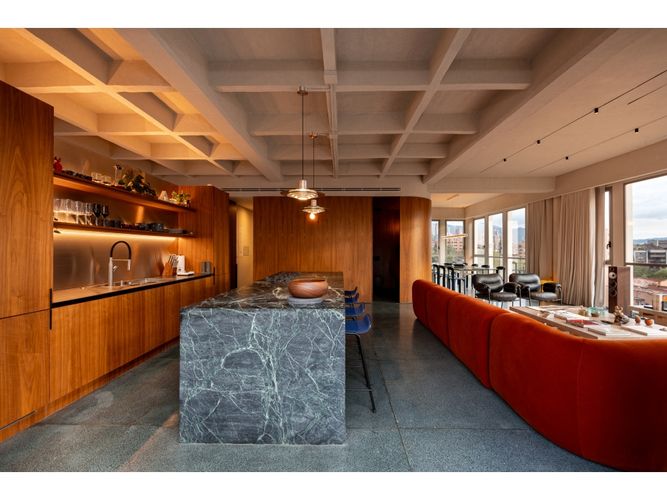 Apartamento de 3 alcobas en venta en El Poblado, Medellín, 330 m² · foto 8 de 24