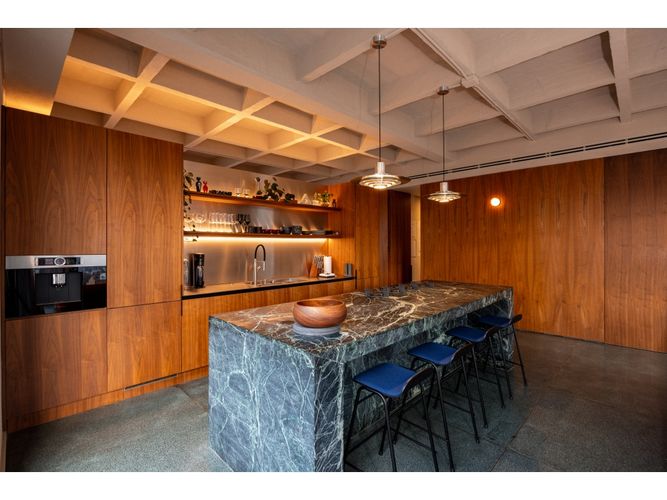 Apartamento de 3 alcobas en venta en El Poblado, Medellín, 330 m² · foto 10 de 24