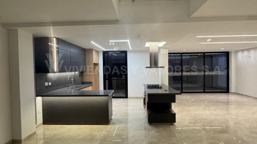 Casa de 4 alcobas en venta en La Estancia, Villa del Rosario, 240 m² · foto 2 de 10