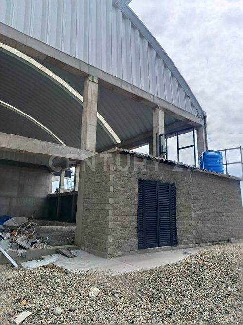 Bodega en arriendo en Bella Suiza, Villavicencio, 900 m² · foto 6 de 11