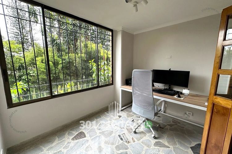 Apartamento de 3 alcobas en arriendo en Las Lomas No.2, Medellín, 170 m² · foto 16 de 24
