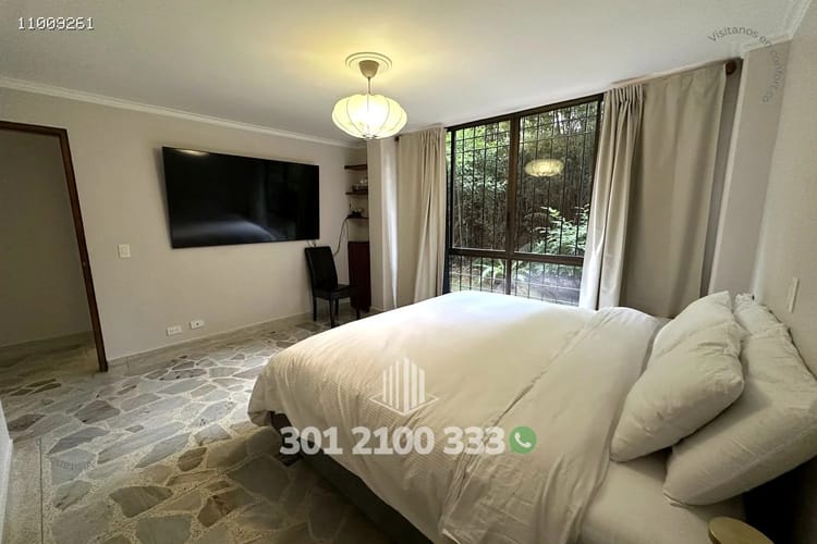 Apartamento de 3 alcobas en arriendo en Las Lomas No.2, Medellín, 170 m² · foto 20 de 24