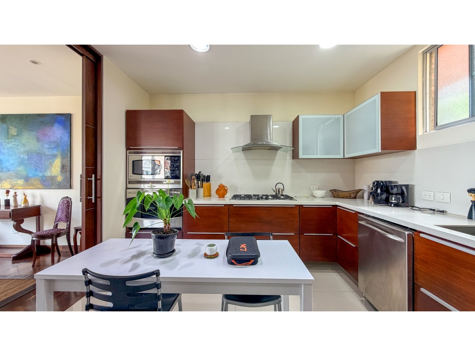 Apartamento en venta en El Refugio, Bogotá · foto 4 de 23
