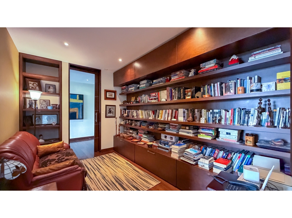Apartamento en venta en El Refugio, Bogotá · foto 6 de 23