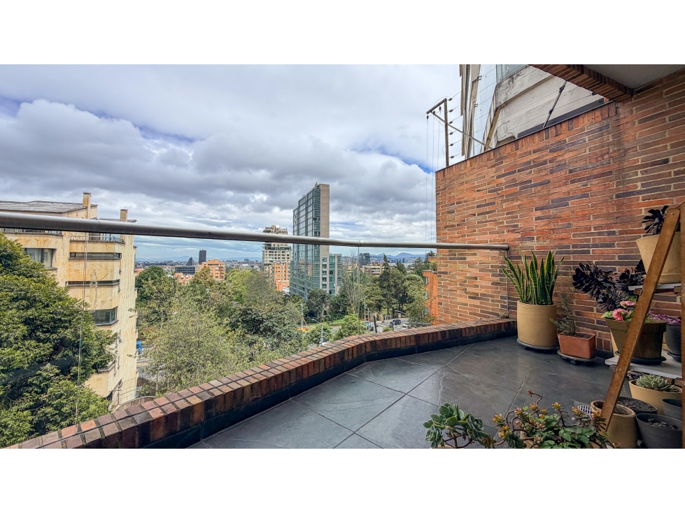 Apartamento en venta en El Refugio, Bogotá · foto 8 de 23