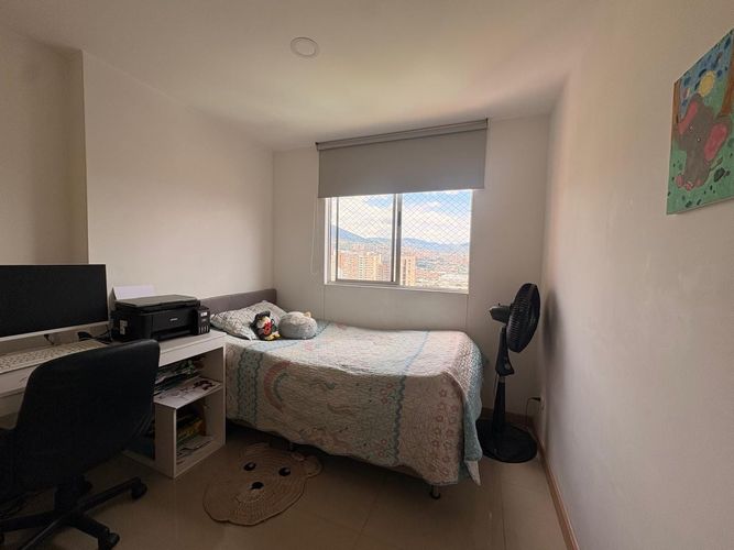 Apartamento de 3 alcobas en venta en Tres Esquinas, Sabaneta, 72 m² · foto 10 de 15