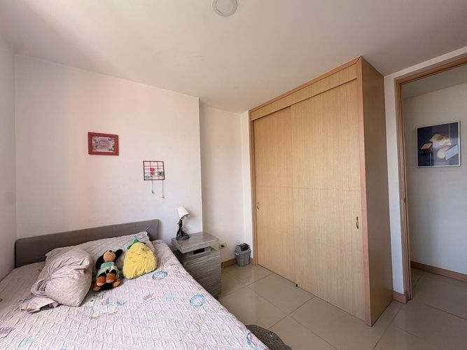 Apartamento de 3 alcobas en venta en Tres Esquinas, Sabaneta, 72 m² · foto 8 de 15