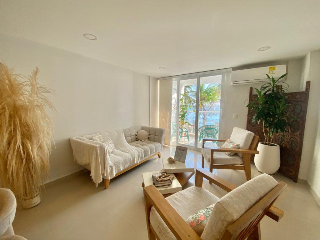 Apartamento en venta en El Laguito, Cartagena · foto 2 de 22