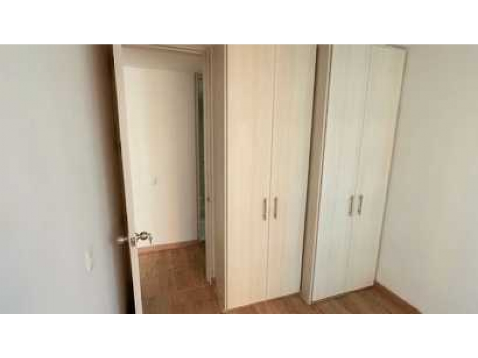 Apartamento en venta en Castilla, Bogotá · foto 7 de 24