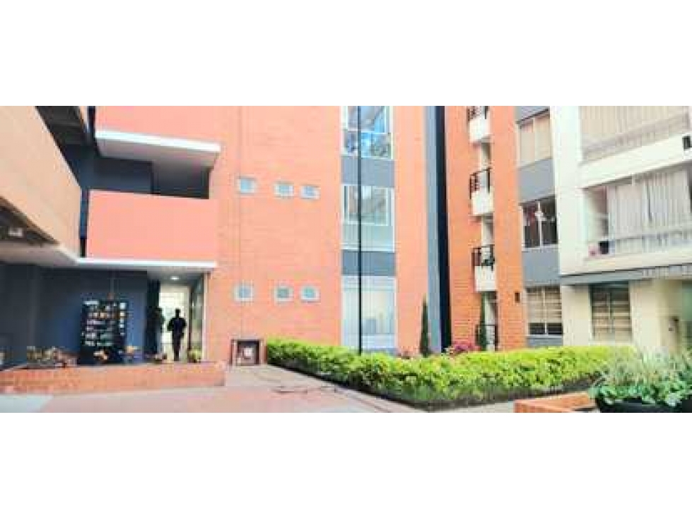 Apartamento en venta en Castilla, Bogotá · foto 18 de 24