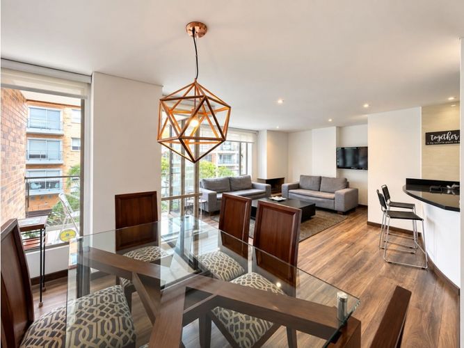 Apartamento en Arriendo en El Virrey, Bogotá