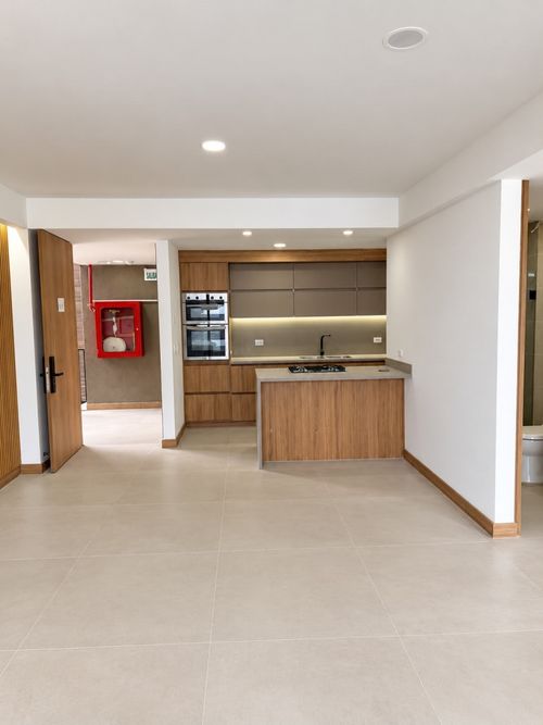 Apartamento de 2 alcobas en venta en Santa Rita, Cali, 85 m² · foto 8 de 13
