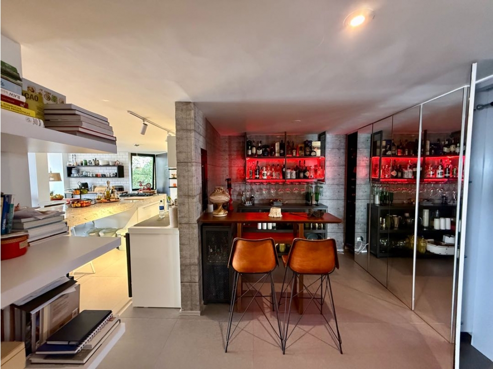 Apartamento en venta en Los Rosales, Bogotá · foto 2 de 19