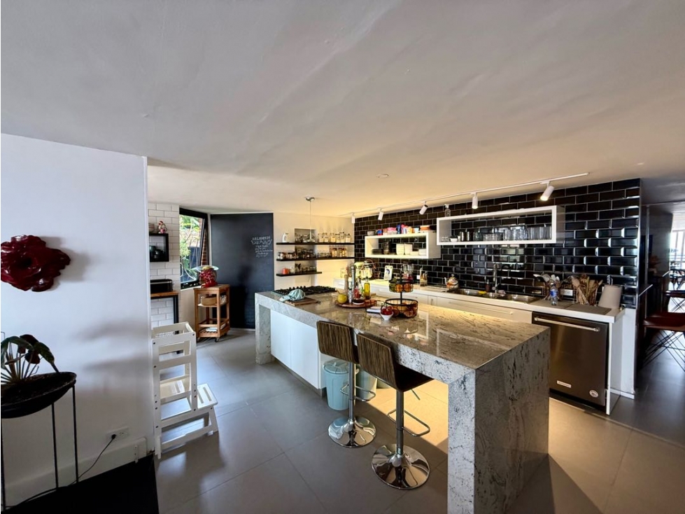 Apartamento en venta en Los Rosales, Bogotá · foto 7 de 19