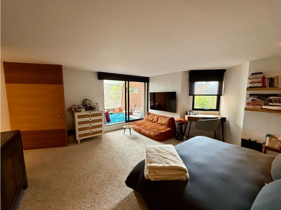 Apartamento en venta en Los Rosales, Bogotá · foto 13 de 19
