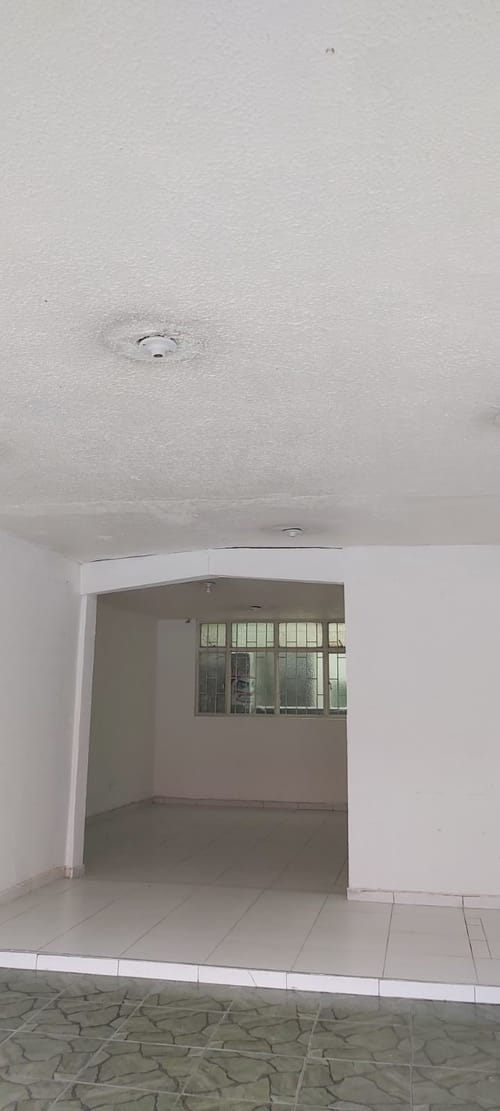 Casa de 6 alcobas en venta en Fontibon, Bogotá, 223 m² · foto 6 de 23