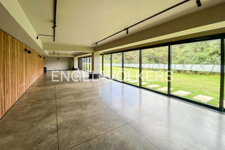 Casa de 3 alcobas en venta en Loma Del Escobero, Envigado, 260 m² · foto 23 de 23