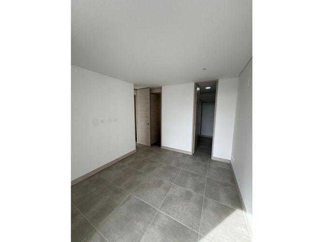 Apartaestudio en venta en Los Balsos, Medellín, 68 m² · foto 9 de 21