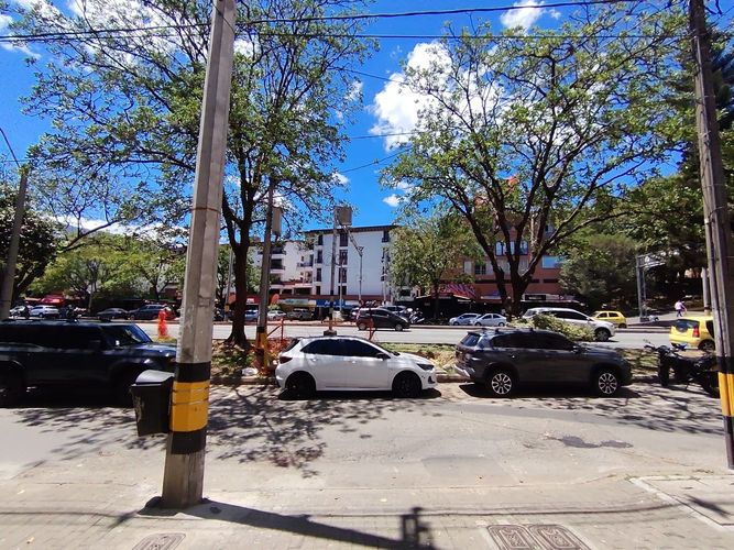 Local en arriendo en Conquistadores, Medellín, 50 m² · foto 4 de 6