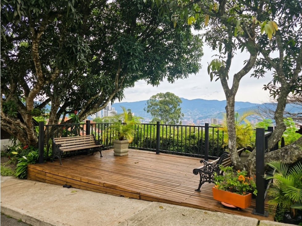 House for rent in Los Balsos, Medellín