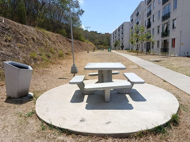 Apartamento de 2 alcobas en venta en Arroyohondo, Yumbo, 50 m² · foto 14 de 23