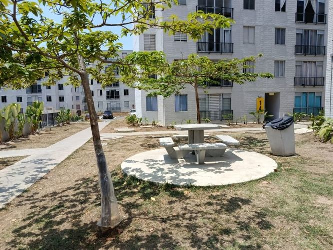 Apartamento de 2 alcobas en venta en Arroyohondo, Yumbo, 46 m² · foto 10 de 19