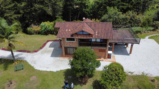 Casa en arriendo en Santa Ana, Rionegro · foto 3 de 24