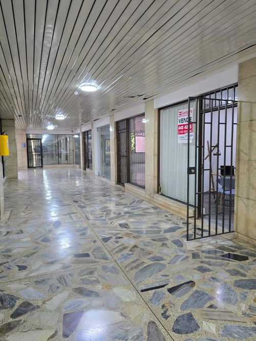 Local en venta en Estadio, Medellín, 20 m² · foto 7 de 13