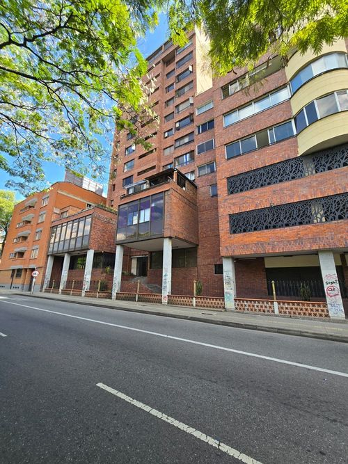 Local en venta en Estadio, Medellín, 20 m² · foto 12 de 13