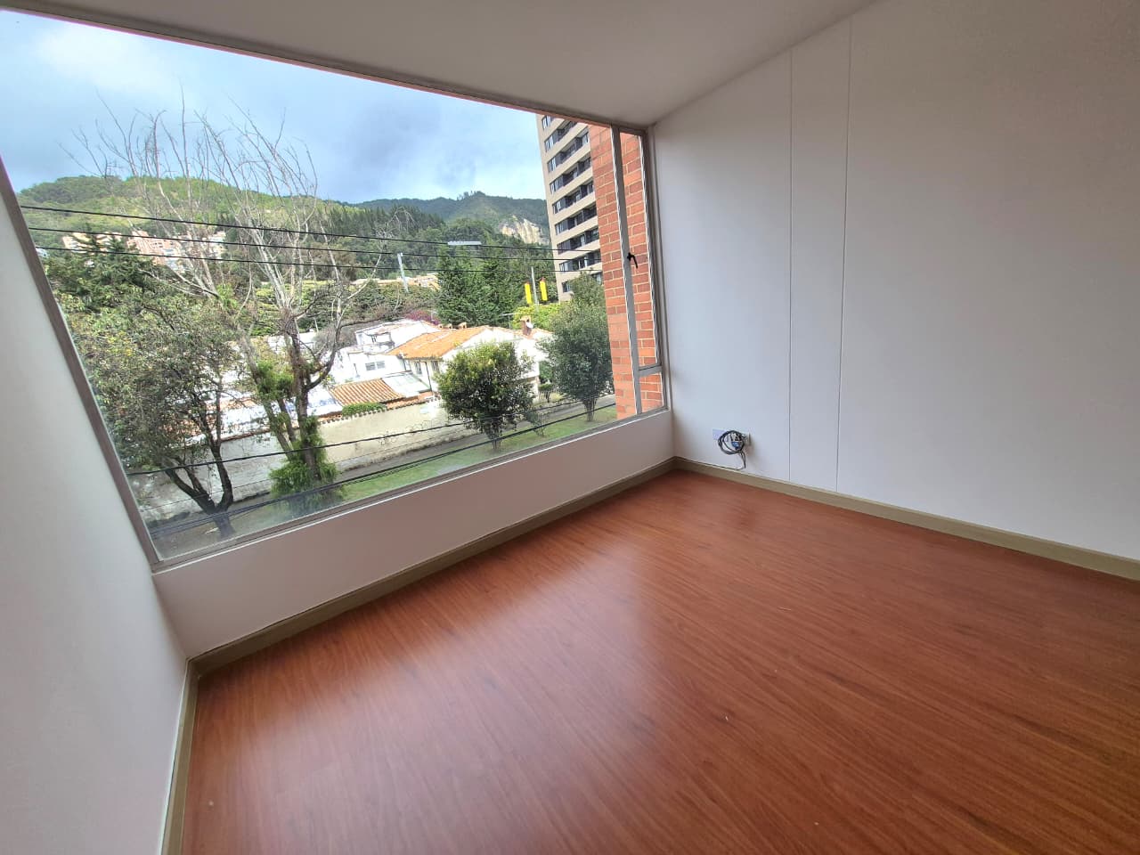 Apartamento en venta en Bella Suiza, Bogotá · foto 3 de 13