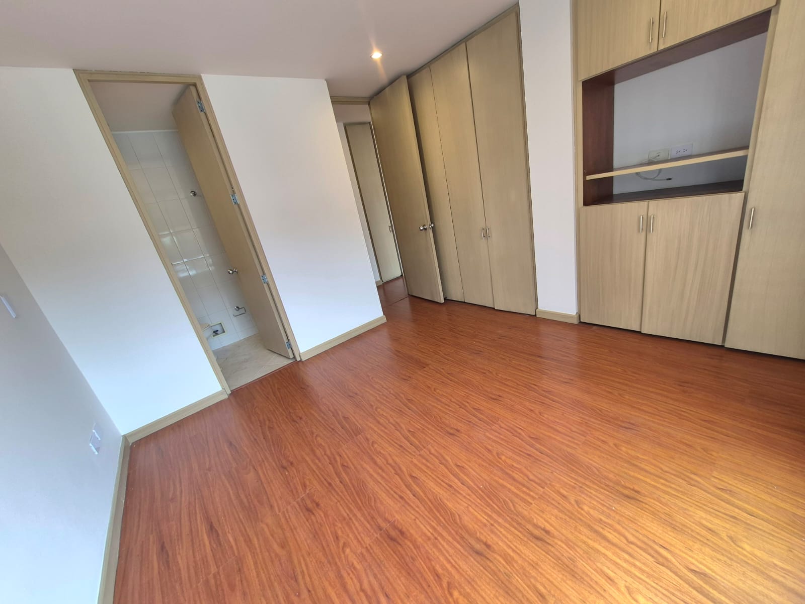 Apartamento en venta en Bella Suiza, Bogotá · foto 4 de 13