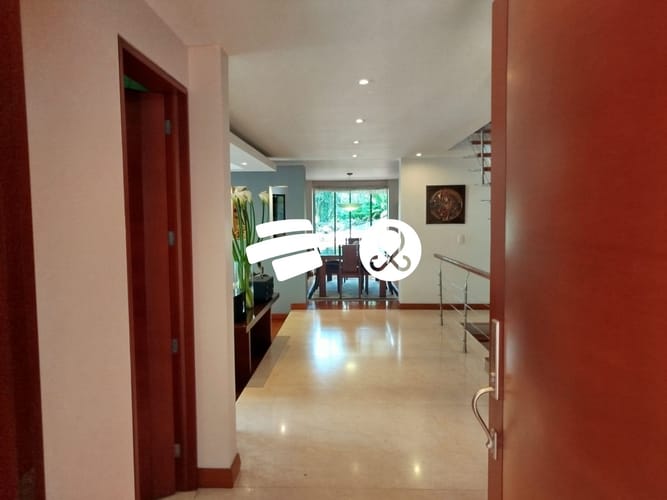 Casa de 4 alcobas en venta en Cerros De Suba, Bogotá, 700 m² · foto 7 de 18