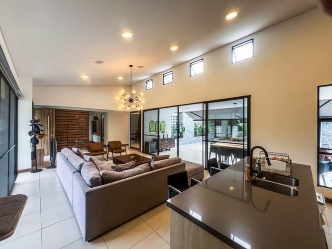Casa de 3 alcobas en venta en La Morada, Jamundí, 340 m² · foto 2 de 17