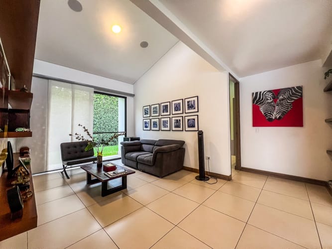 Casa de 3 alcobas en venta en La Morada, Jamundí, 340 m² · foto 5 de 17