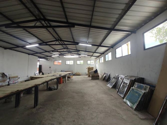 Bodega en arriendo en Las Brisas, La Estrella, 355 m² · foto 12 de 13