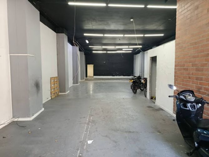 Bodega en arriendo en Rosales, Medellín, 240 m² · foto 4 de 9