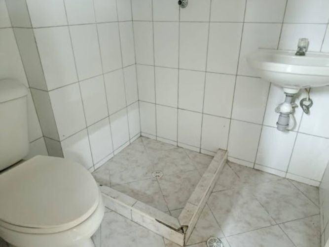Bodega en arriendo en Rosales, Medellín, 240 m² · foto 8 de 9