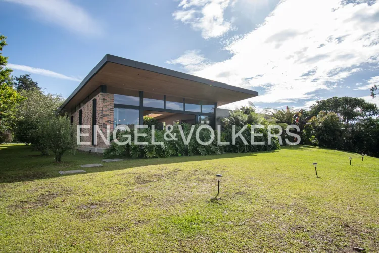 Casa de 3 alcobas en venta en Pantanillo, El Retiro, 336 m² · foto 18 de 24