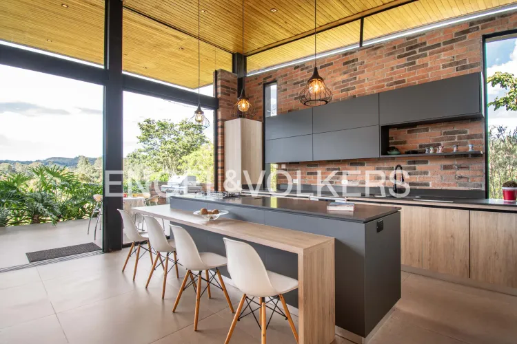Casa de 3 alcobas en venta en Pantanillo, El Retiro, 336 m² · foto 6 de 24