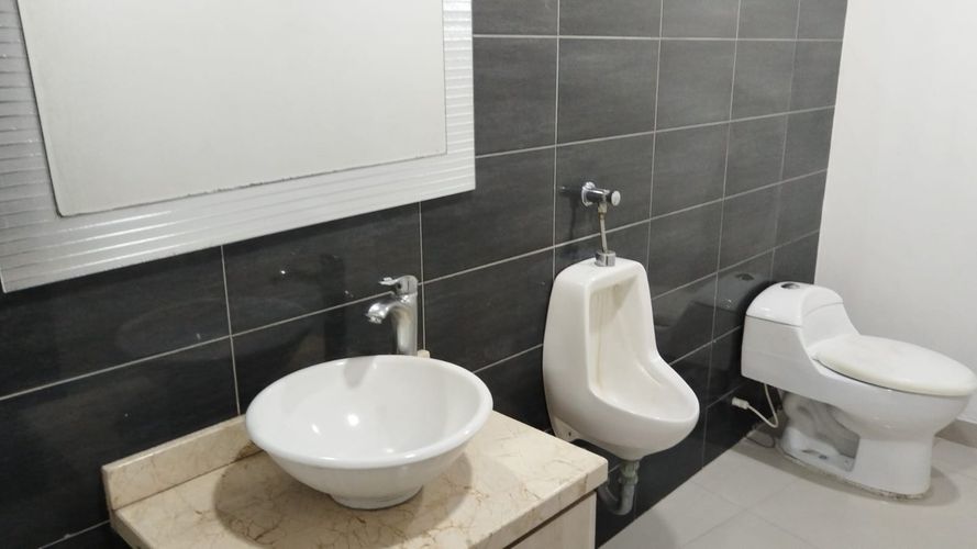 Local en arriendo en Nuevo Sotomayor, Bucaramanga, 3287 m² · foto 24 de 24