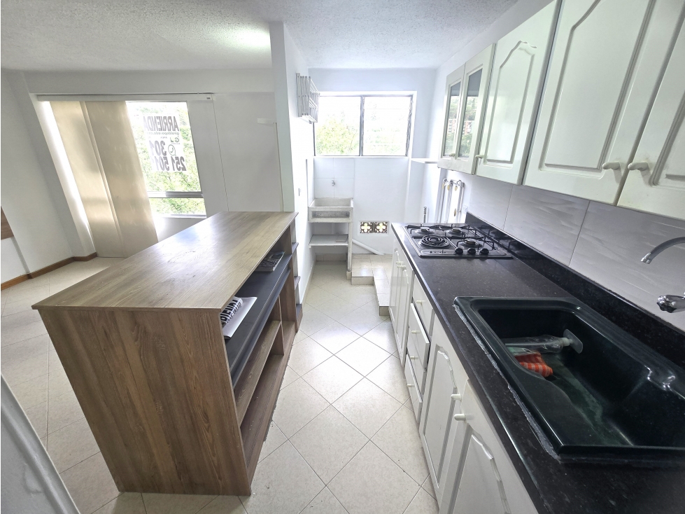 Apartamento en venta en San Jose, Envigado · foto 3 de 12