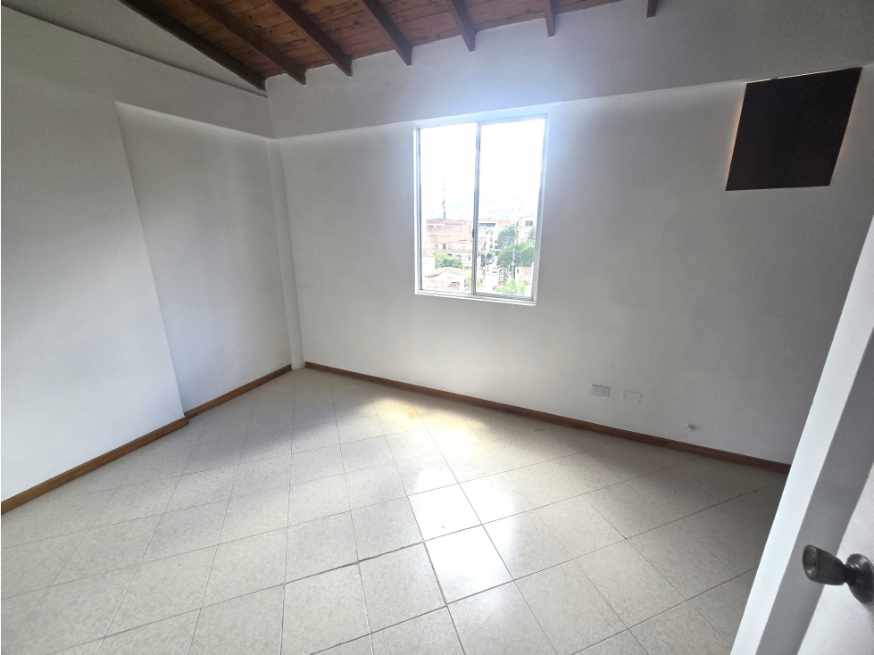 Apartamento en venta en San Jose, Envigado · foto 4 de 12